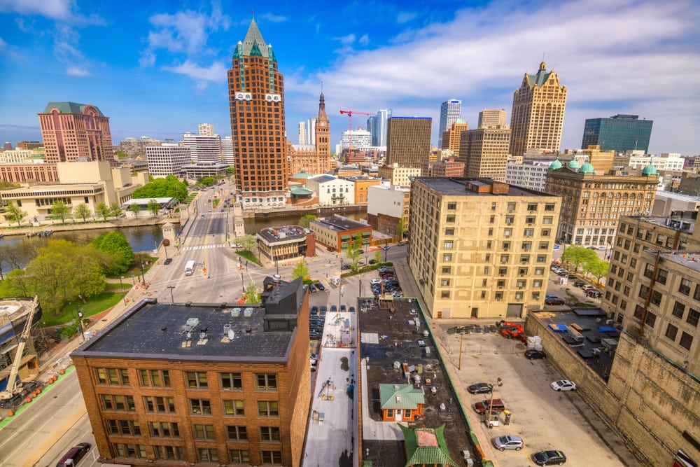 City view of Milwaukee