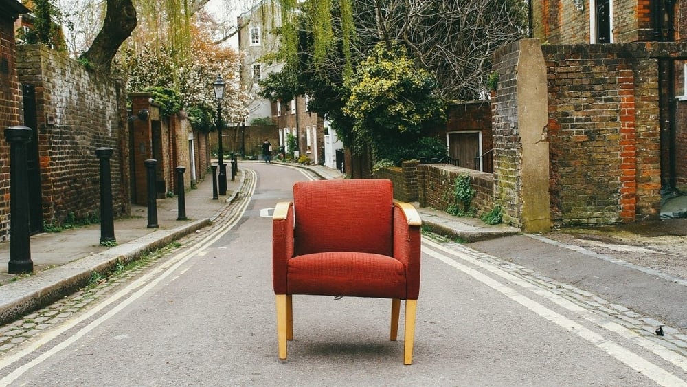 red chair street